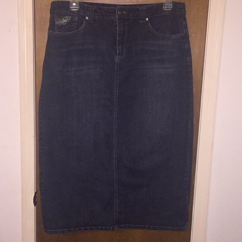 denim skirt